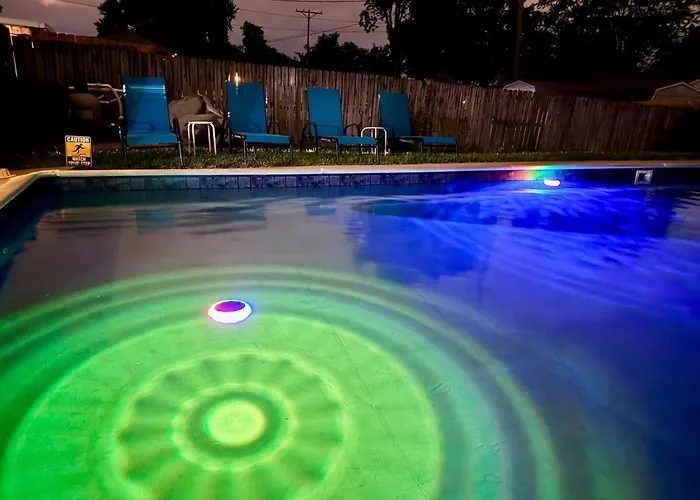 Private Heated Pool - Hot Tub - Fenced Yard Сasa de vacaciones *